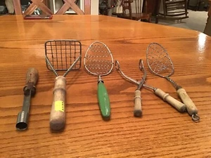 Vintage Küchenhelfer mit Holzgriff - Bild 1 von 3