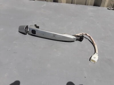 Manija exterior plateada de la puerta delantera derecha del pasajero Lexus GS350 2006-2011 FABRICANTE DE EQUIPOS ORIGINALES Foto 1 de 4