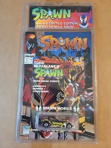Hot Wheels 1993 Spawn Mobile Pack Spawn #5 Comic & Car signed by TODD MCFARLANE! - Picture 1 of 3