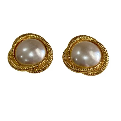 Clips de accesorios redondos centro perla tono dorado vintage años 50 glamour nupcial accesorios  Foto 1 de 4