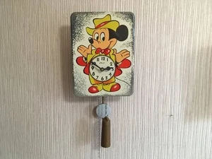 Orologio da parete a pendolo vintage URSS Mayak Topolino meccanico sovietico - Foto 1 di 8