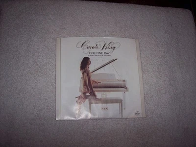 CAROLE KING--ONE FINE DAY / RECIPIENTS OF HISTORY   45  PS   #362 - Image 1 of 4