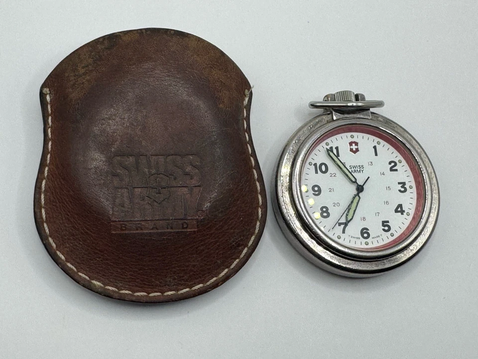 SWISS ARMY POCKET WATCH AND ORIGINAL LEATHER POUCH AND NEW BATTERY VINTAGE - Image 1 of 4