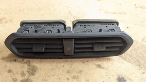 FORD ECOSPORT DASHBOARD CENTER AIR VENT GN15-19K617-A/B ST-LINE MK1 2018 - Picture 1 of 10