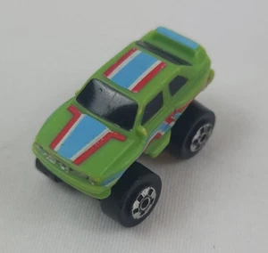 Green BMW with Stripes 4x4 Muscle Micro Machines 1987 Road Champs - Picture 1 of 4