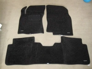 WENNEBIRD Superior Carpet Floor Mats for 2021-2025 Nissan Rogue - Bild 1 von 8