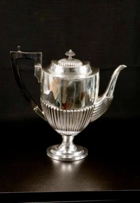 Antigua cafetera plateada Daniel & Arter principios de 1900 D&A EPEM Foto 1 de 4