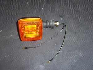 BLINKER VORN KABEL SCHWARZ GRÜN TOPZUSTAND FLASHER CLIGNOTANT YAMAHA XTZ 660 - Picture 1 of 1