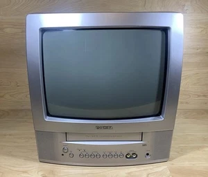 Toshiba TV VCR VHS Player 13" Vintage Gaming Combo MV13P3 Tested Works No Remote - Picture 1 of 8
