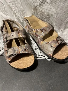 SAS 8.5 SNAKESKIN SNADALS SHOES CORK BED NEW STYLE COLOR $199 MSRP RELAXED HEEL - Picture 1 of 18