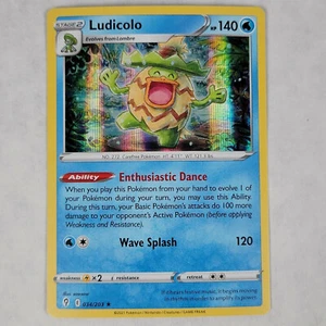 Pokémon JCC Ludiculo 034/203 Holo Raro Cielos en Evolución Casi Nuevo Paquete Fresco - Imagen 1 de 2