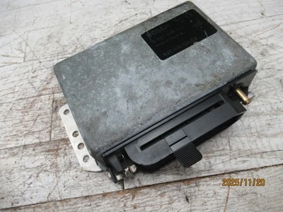 1985 Porsche 928 S2 Ignition timing Control Unit 92861812403 0227400012 - Image 1 of 4