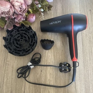 Revlon Hair Dryer + Volumising Diffuser Smoothstay Coconut Oil-Infused RVDR5317 - Picture 1 of 6