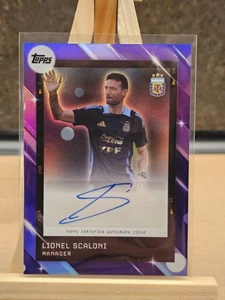 2025 Topps Focus Argentina #AA-LS Lionel Scaloni autógrafo numerado automático/15 - Imagen 1 de 2