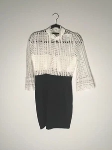 NWT Olivaceous Women’s Lace Contrast Dress Navy Cream Dress Size L - Picture 1 of 5