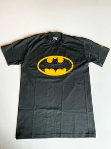 1980er Batman T-Shirt Medium unbenutzt neu aus altem Lagerbestand Stedman DC Comics hergestellt in den USA Vintage Baumwolle - Bild 1 von 3