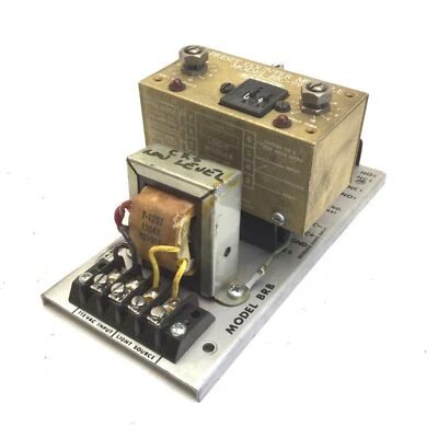 Banner BRB Base W/BIC-99 Preset Counter Module, Input: 115VAC, *Missing Latch* - Image 1 of 4