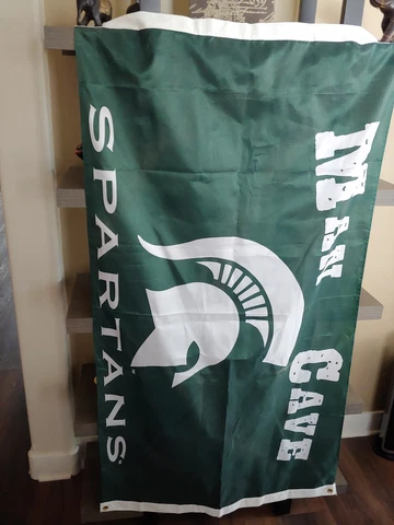 MICHIGAN STATE SPARTANS MAN CAVE 3'X5' FLAG / Banner Cover