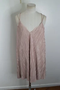 Tobi Medium Pleated Mini Dress Rose Gold Womens Lined Party - Picture 1 of 5