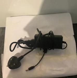 câble d'alimentation moniteur msi Optix MAG272C - Photo 1/2