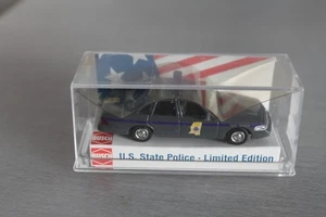 Busch Ford Crown Victoria grau " Mississippi Highway Safety Patrol " OVP - Picture 1 of 1