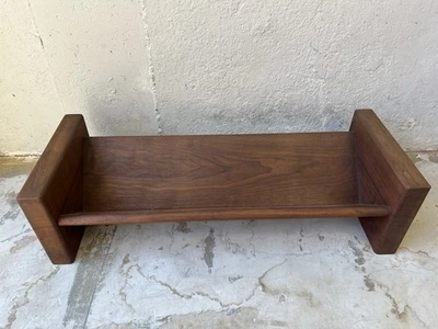 Comedor para libros de nogal macizo MCM, estantería de mesa Foto 1 de 4