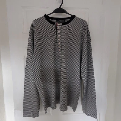 French Connection FCUK Men's Long Sleeve top Size XL black & white striped  - Image 1 of 4