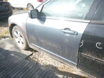 (LOCAL PICKUP ONLY) Driver Front Door Without Side Moulding Holes Fits 06-12 FUS Foto 1 de 4