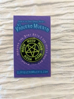 Brilla en la oscuridad Maullido Pentagrama arte esmalte pin para invocar espíritus gatos! 1" Foto 1 de 3