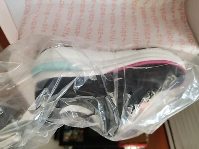 Women's easy spirit romy walking shoe sz 6M Cushion Comfortable  - Image 1 of 4