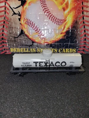 Model Power HO P/N 6920 40' Single Dome Tank Car. TEXACO Car # TCX 9355 - Image 1 of 4