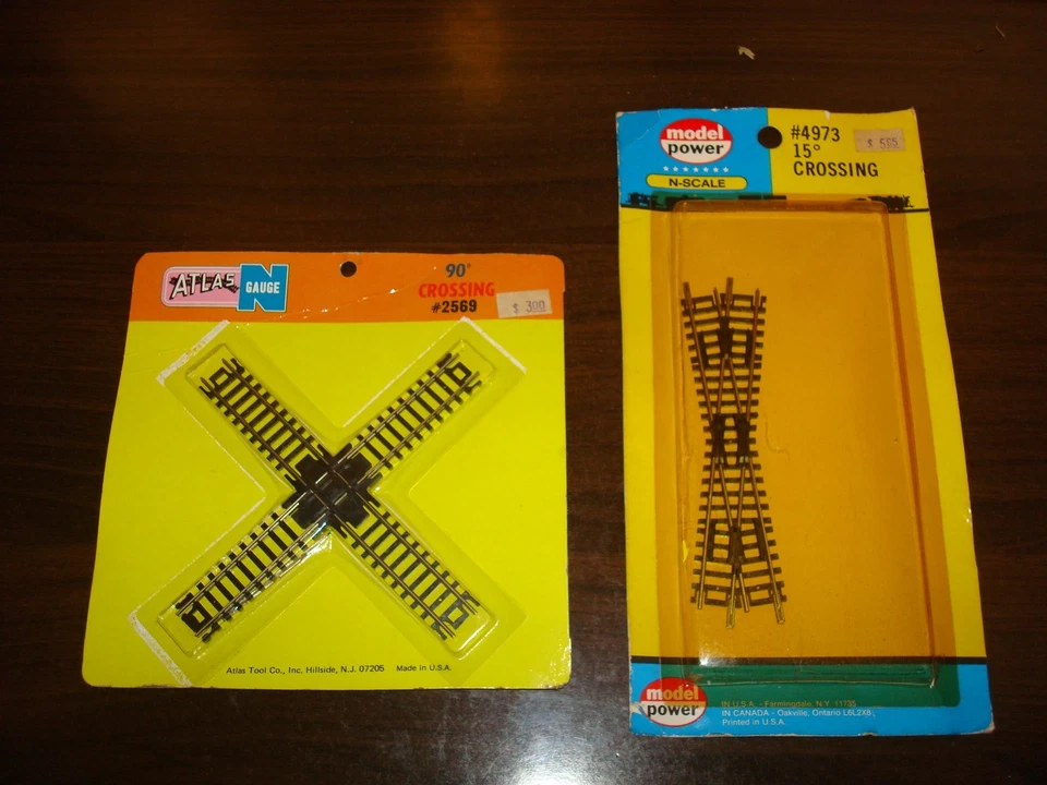 2 N SCALE CROSSING TRACKS~Atlas 90 Degree #2569 & MODEL POWER 15 Degree-BOTH NEW - Image 1 of 1