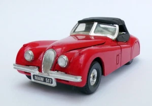 Corgi 12cm Long Vintage Diecast CG58 - Jaguar XK120 - Red - Picture 1 of 3