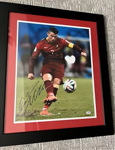 Framed Cristiano Ronaldo Signed Autograph 16x20 Photo PSA/DNA PSA COA - Picture 1 of 8