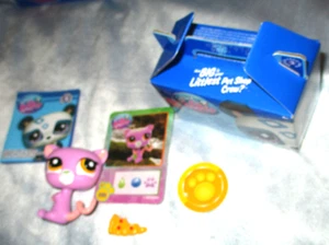 Littlest Pet Shop LPS Blind Box Mystery Pet Series 2 G7 #86 Possum & Pizza NUOVO - Foto 1 di 2