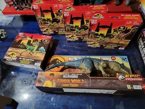 LOTE DE JUGUETES Jurassic World x5 Campamento CRETÁCICO Allosaurus, 93 paquetes retro Kenner - Imagen 1 de 6