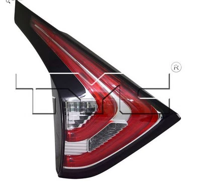 Conjunto de luces traseras tapa lateral izquierda TYC NSF para modelos Nissan Murano 2015-2016 Foto 1 de 3