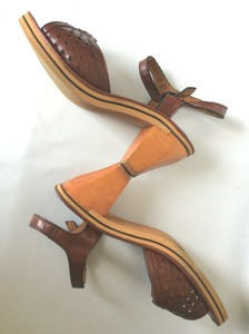 Bardot zapatos hechos a mano de cuero napa negro plataforma taco madera 9  cm - Cooperative Handmade