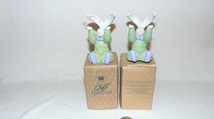 Par de Huevos AVON-To-You Porta Huevos-Conejo/Conejo en Huevo-Excelente Estado - Imagen 1 de 9