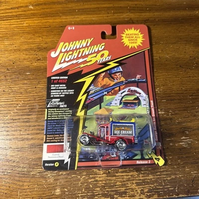 Camión de helados Johnny Lightning 50 años George Barris ruedas de carreras Foto 1 de 4