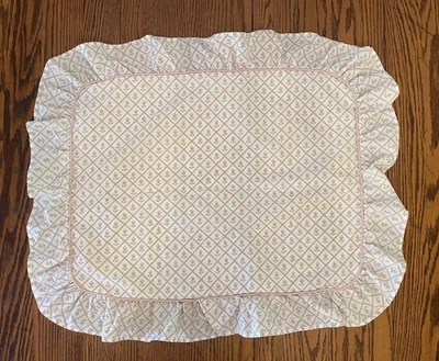 "Almohada estándar con volantes rosas rosa pastel Westpoint Stevens de colección 20"" X 26""" Foto 1 de 4