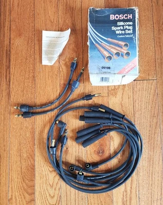 ВИНТАЖНЫЙ BOSCH 7 мм силиконовый свечи зажигания провод набор #09108 подходит - NISSAN / DATSUN NOS - Изображение 1 из 3