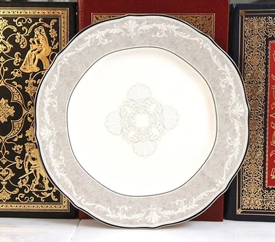 NORITAKE IMPERIAL PLACA DE DESTAQUE DE RENDA ESCASSA -- NOVA COM ADESIVO - Imagem 1 de 2