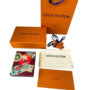 NEU mit Geschenkbox!! LOUIS VUITTON "An Art Of Travel" AIRLINE LABELS 30 Postkarten - Bild 1 von 7