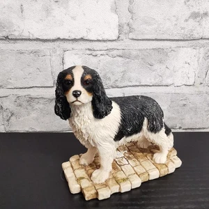 Sherratt and Simpson Cavalier King Spaniel Dog Resin Figurine - Picture 1 of 7