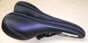 MONGOOSE BLACK/WHITE/SILVER BICYCLE SADDLE/SEAT BIKE PARTS 192-1 - Picture 1 of 5