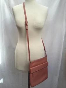 MODALU ENGLAND LADIES PALE PINK TERRACOTTA CROSSBODY LEATHER BAG + DUST BAG - Picture 1 of 11