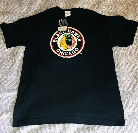 NWT NHL T-Shirt Chicago Blackhawks Jonathan Toews Black Sz M Medium Cover