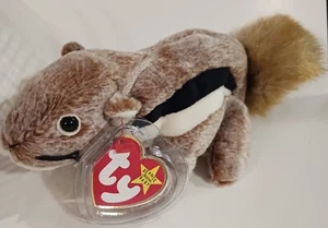 Ty Beanie Baby  "CHIPPER" the Chipmunk 1999 NWT  - Picture 1 of 5