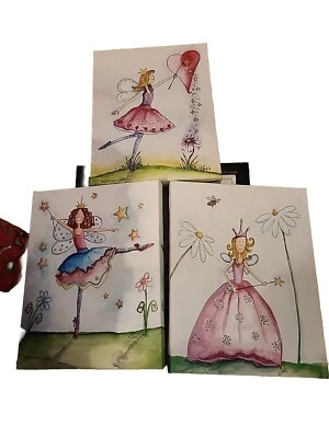 Stupell Industry Lote DE TRES dedos centelleantes, princesas de hadas con abeja, corazón...  Foto 1 de 4